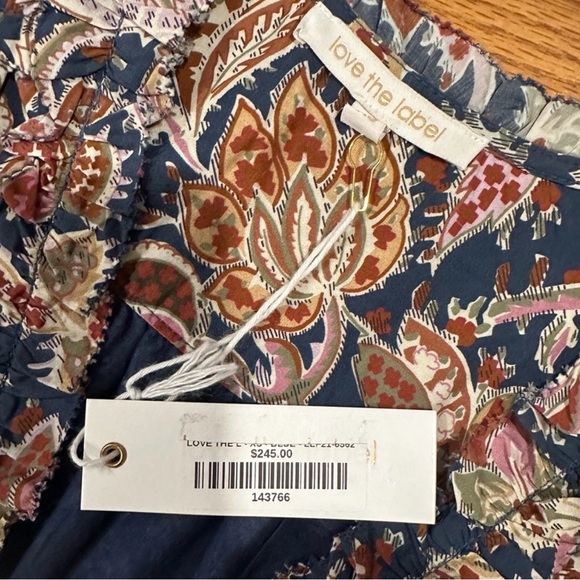 NWT Love the Label XS v-neck floral mini dress long sleeve blue, red retail $245 - Picture 7 of 8